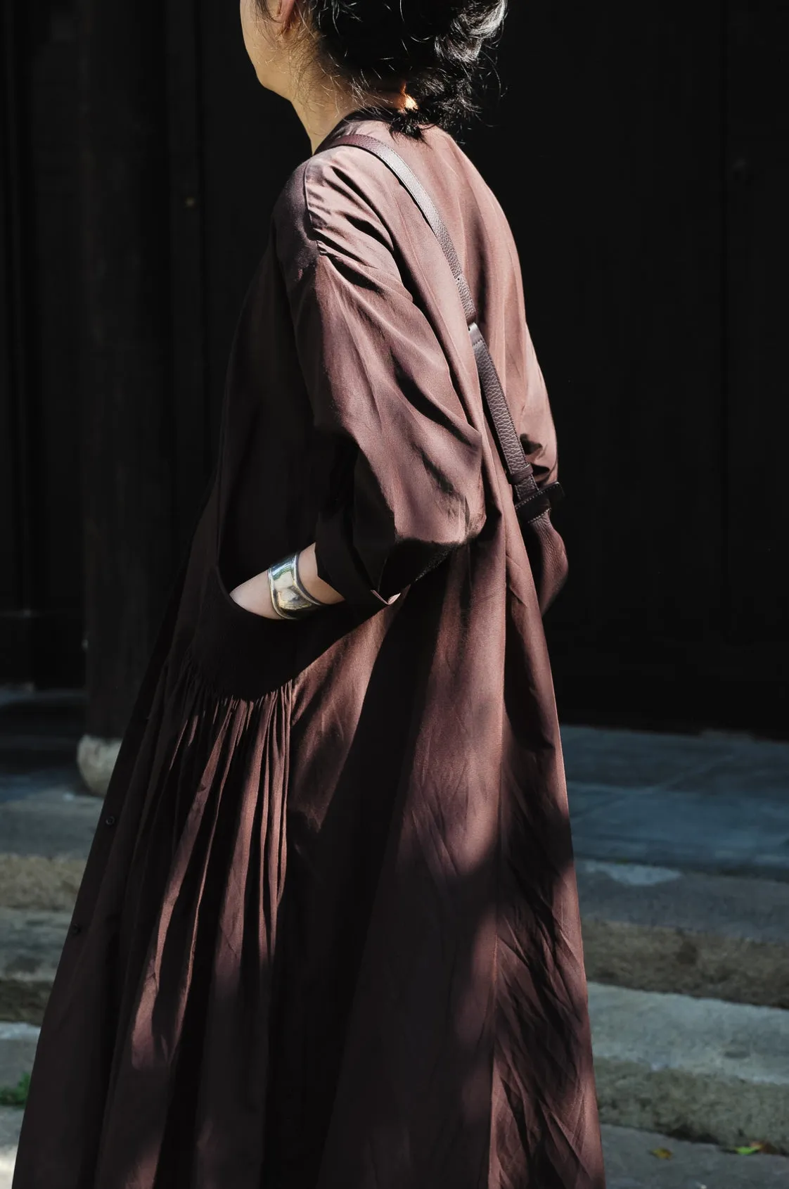Handcrafted Pleated High-Count Cotton Chinese Style Women's Trench Coat
