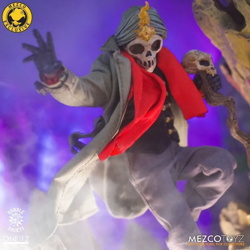 MEZCO One:12 Collective Rumble Society - Atticus Doom Action Figure (Mezco Exclusive)
